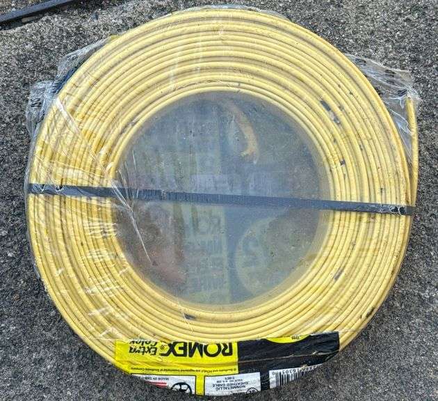 Southwire Romex SIMpull 12/2 Indoor Electrical Wire, 250 Ft Roll ...