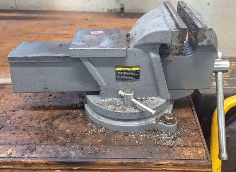 Remaval Bench Central Machinery Heavy-Duty Bench Vise with Swivel Base, 6in, buyer ...