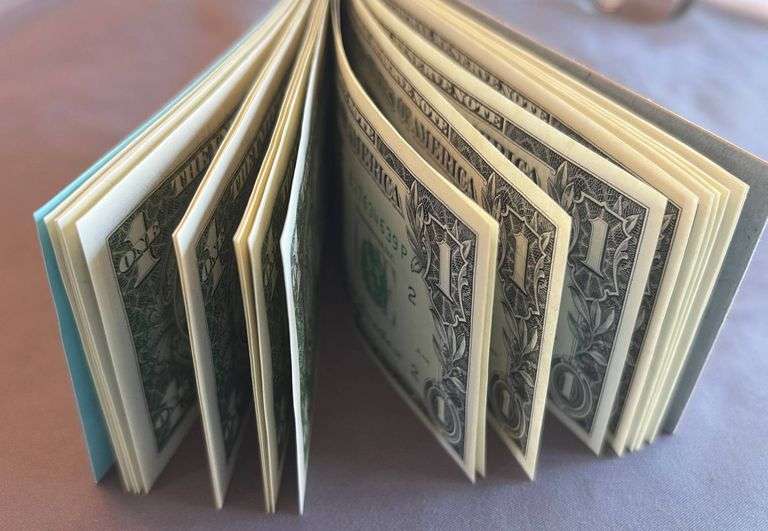 (25) 1985 $1 Federal Reserve Notes with Consecutive Serial Numbers ...