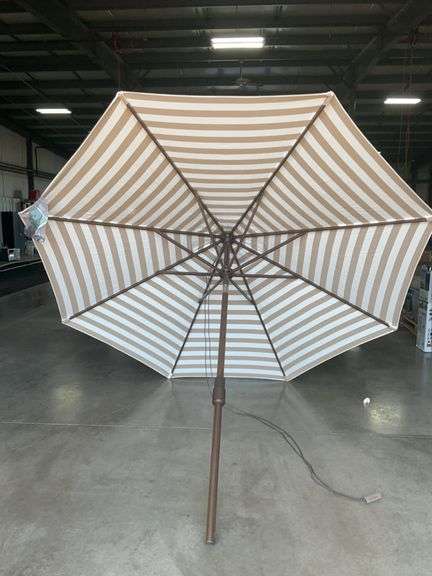 Umbrella Unknown Size