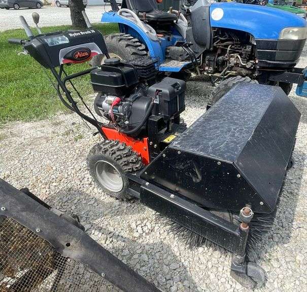 Ariens Hydro Brush 36 Rotary Broom