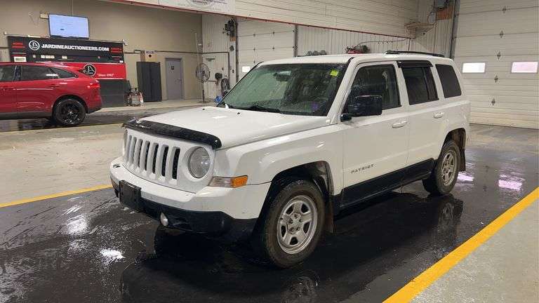 2015 Jeep Patriot 4x4 North Edition 4dr SUV 6A
