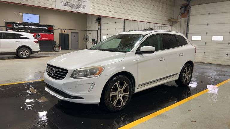 2015 Volvo XC60 T6 AWD