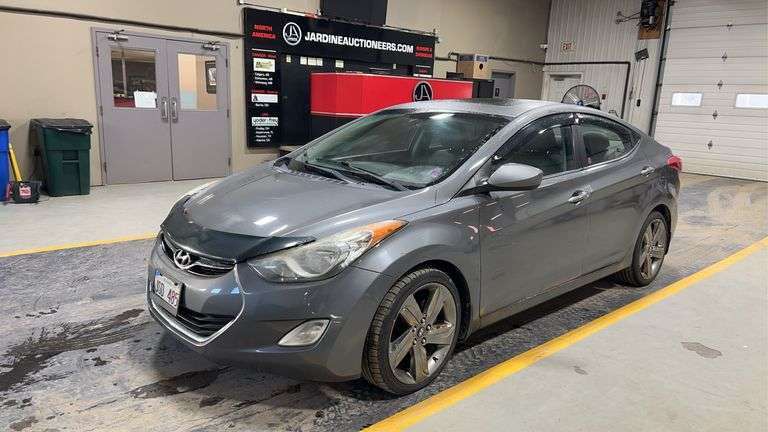 2012 Hyundai ELANTRA S