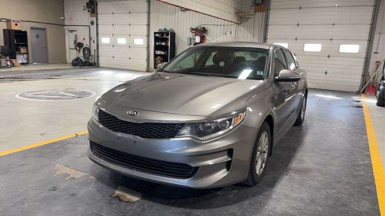 2018 Kia Optima LX 4dr Sedan