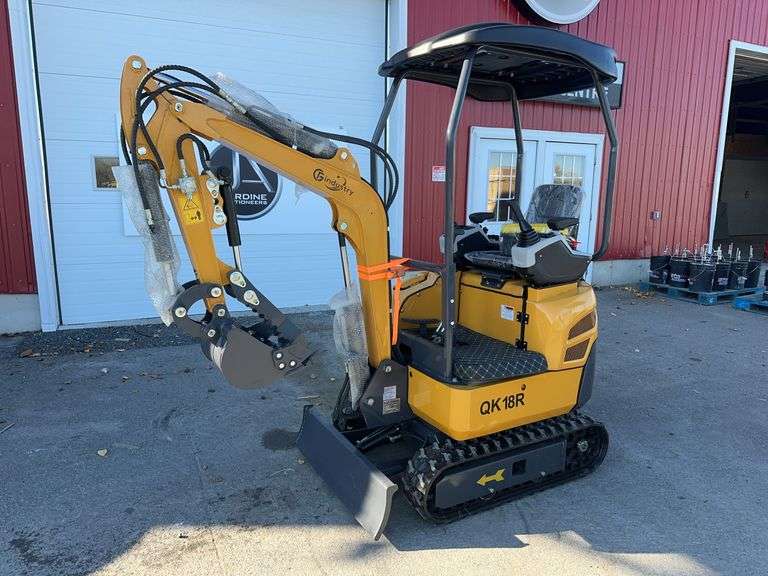 2025 CFG QK18R Mini Excavator