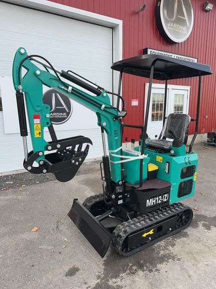 2025 AGT MH12Z Mini Excavator