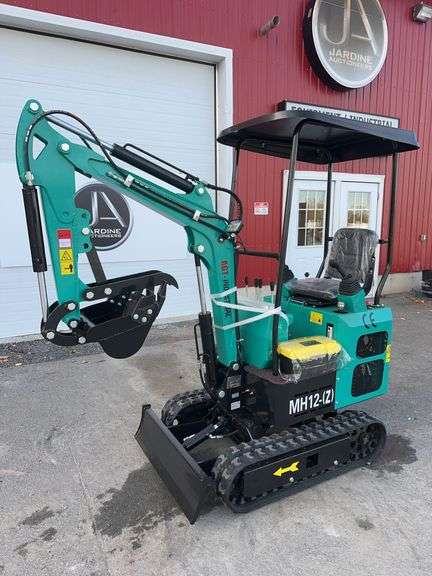 2025 AGT MH12Z Mini Excavator