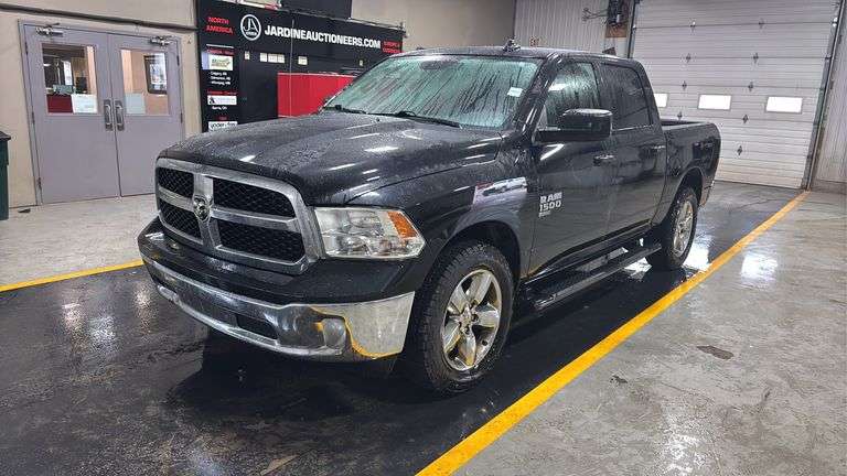 2019 Ram 1500 Classic 4x4 Tradesman 4dr Crew Cab 5.5 ft. SB Pickup