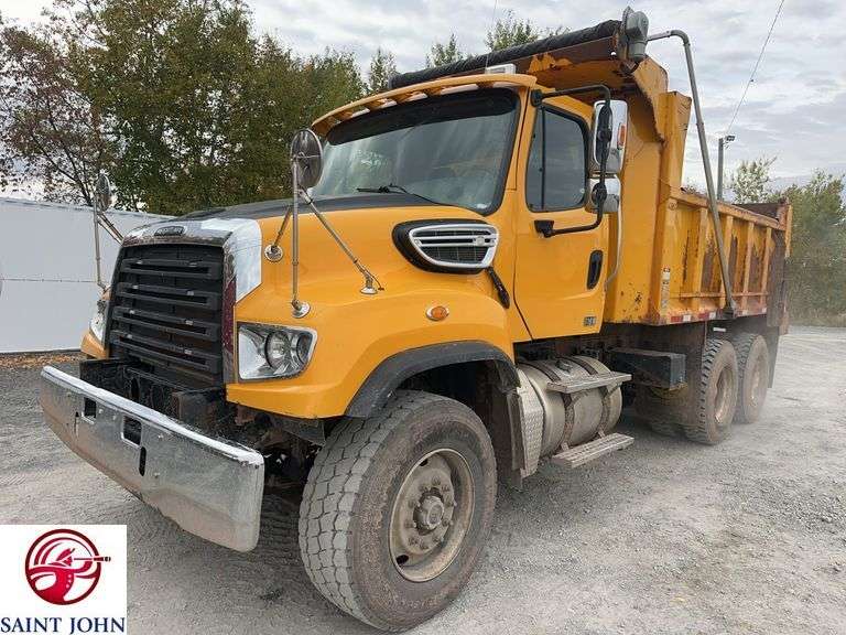 2015 Freightliner 114SD T/A Dump Truck - Jardine Auctioneers Inc.