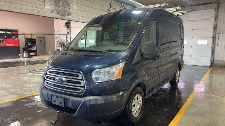 2018 Ford Transit 250 RWD - Jardine Auctioneers Inc.