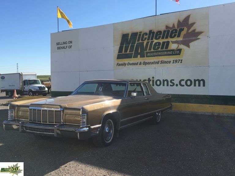 1975 Lincoln  Continental 2 Door
