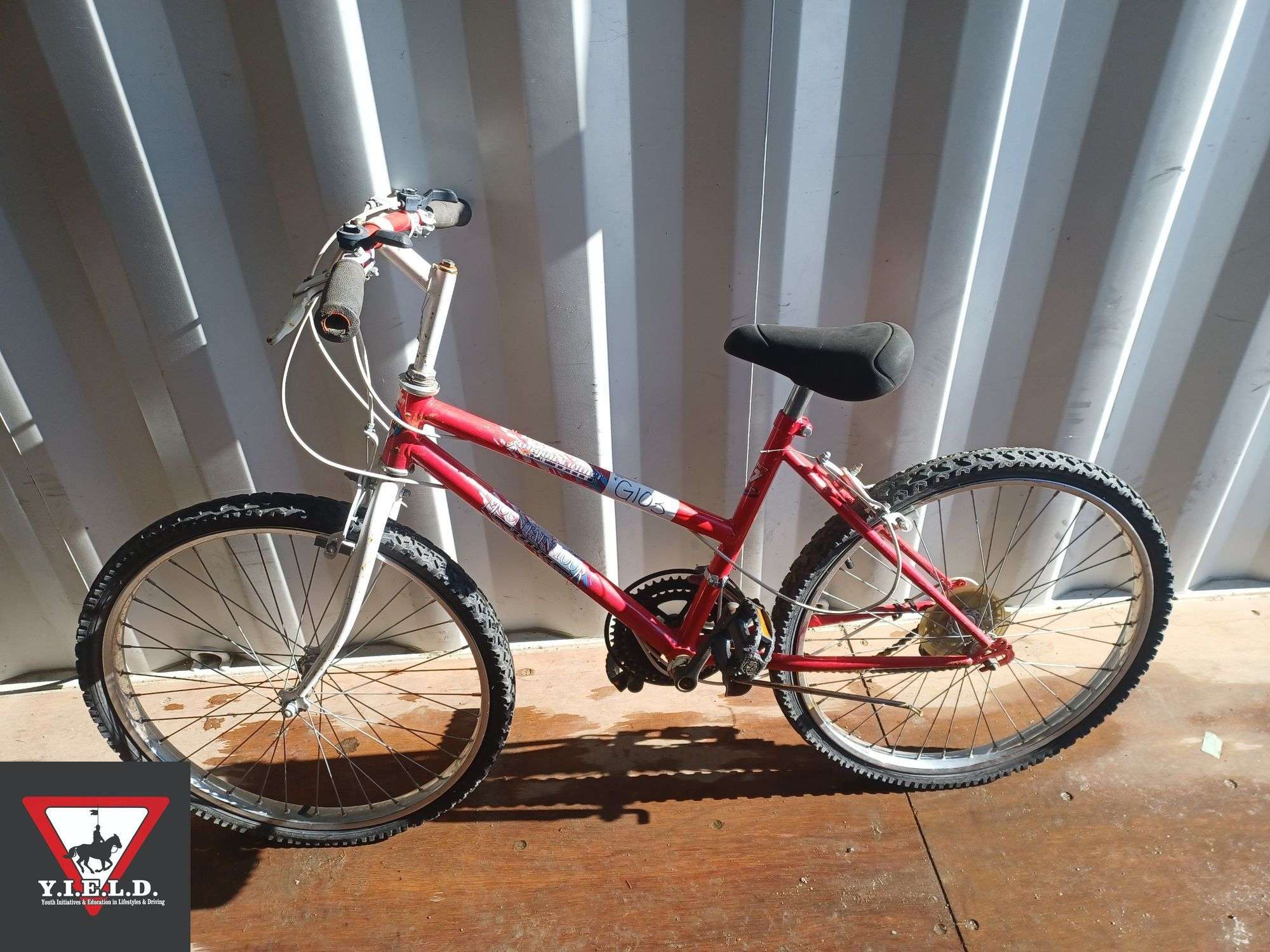 Venture Mountain Tour Canyon Runner - Michener Allen Auctioneering Ltd