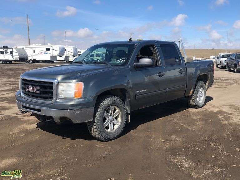 2011 GMC Sierra 1500 4x4 Crew Cab
