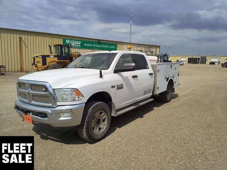 2014 Ram 3500 4x4 SLT 4dr Crew Cab 8 ft. LB SRW S/A Service Truck ...