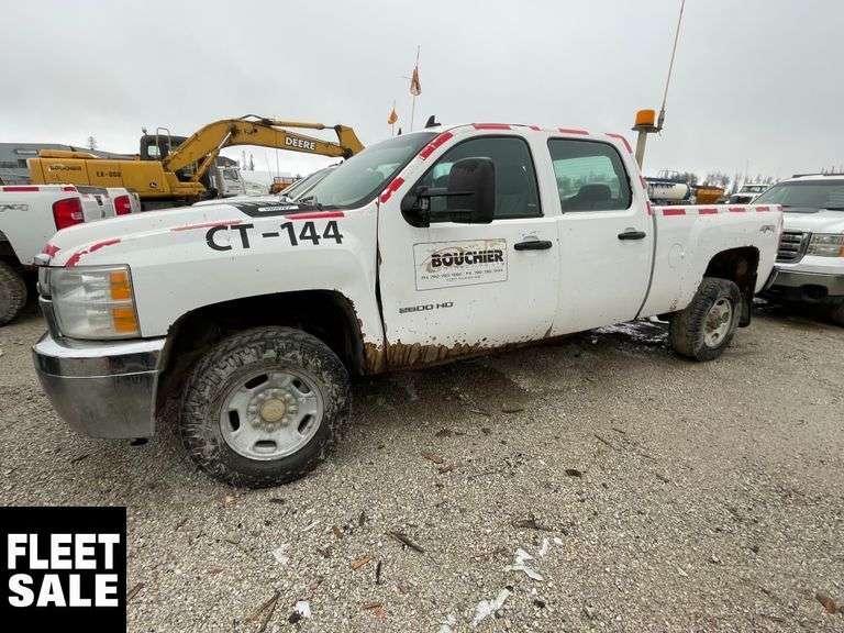2014 Chevrolet Silverado 2500HD 4x4 Work Truck 4dr Crew Cab LB