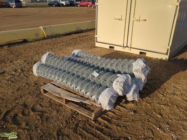 5 Bundles of Chain Link Fence - Michener Allen Auctioneering Ltd