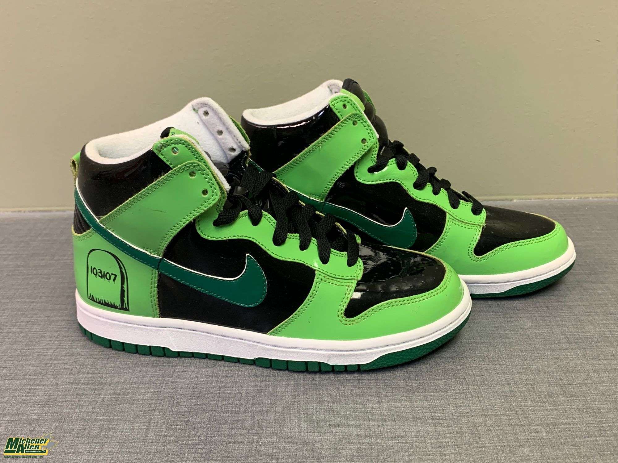 halloween dunks 2007