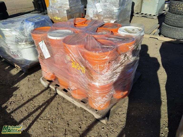 Pallet w/ Pails of Coloured Decorative Quartz Granules Qty 1