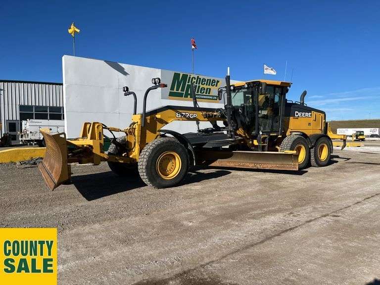 2019  John Deere  872GP  AWD Grader  Ripper/Scarifier, Snow Wing, Front Blade