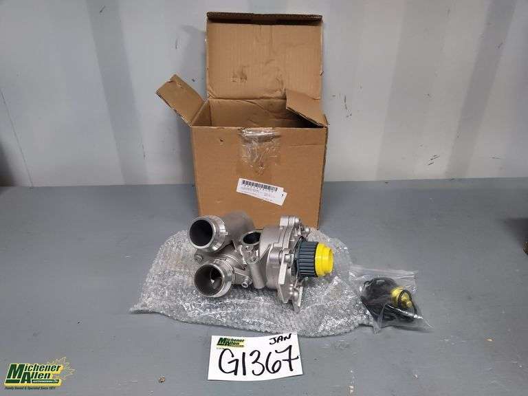 Electric Engine Water Pump Aluminum Orange with Bowtie Logo Fits BB Chevy Chevrolet Performance Parts main image 1