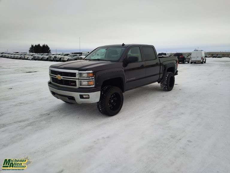 2014  Chevrolet  Silverado 1500  4x4 LT 4dr Crew Cab 5.8 ft. SB