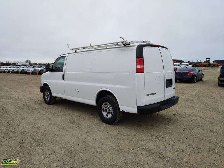 2013 GMC Savana RWD Cargo Van w/Shelving Michener Allen Auctioneering Ltd
