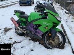 nani❶ 2001 Kawasaki Ninja ZX900E Bike - Michener Allen