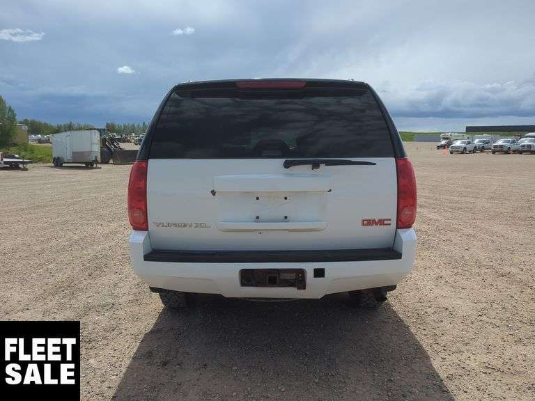 2012 GMC Yukon XL 4x4 Cargo SUV