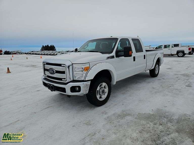 2015 Ford F-250 Super Duty 4x4 XLT Crew Cab LB