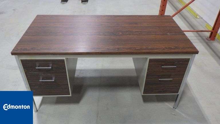 Desk 60"W x 30"D x 29.75"T ***HEAVY***