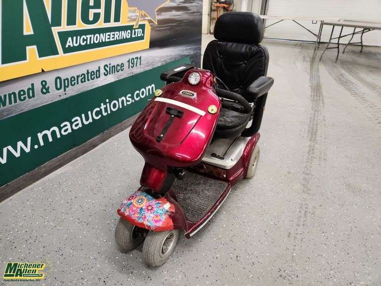 Cobra Shop Rider,with charger,no key