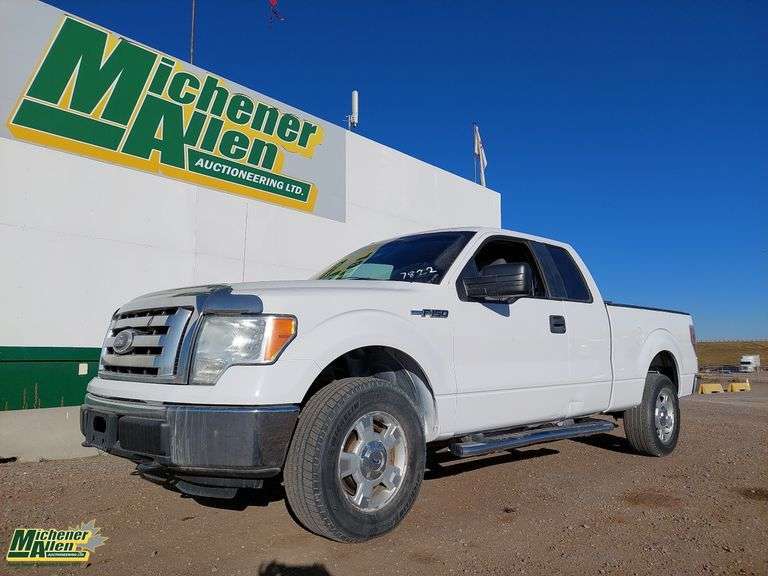 Non-Operable  2011  Ford  F-150  4x4 XLT 4dr SuperCab Styleside 6.5 ft. SB