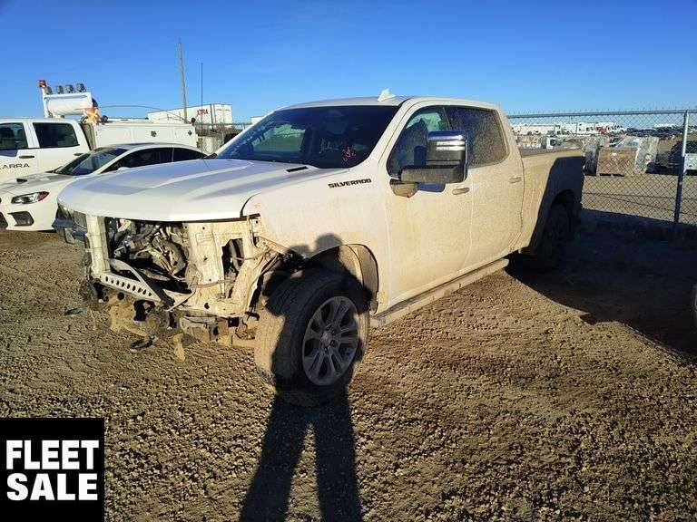 Non-Operable  2025  Chevrolet  Silverado 1500  4x4 LTZ 4dr Crew Cab 6.6 ft. SB