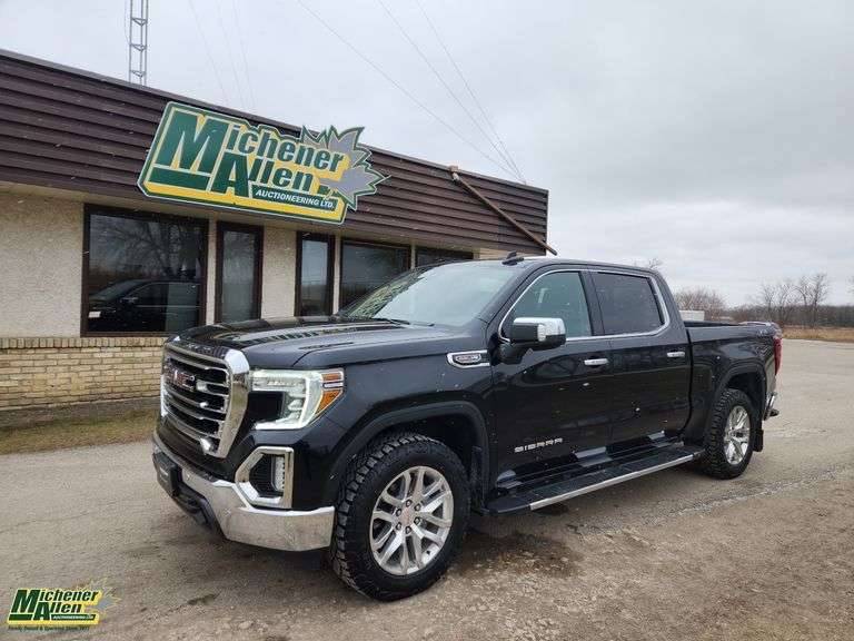 2021  GMC  Sierra 1500  4x4 SLT 4dr Crew Cab 5.8 ft. SB