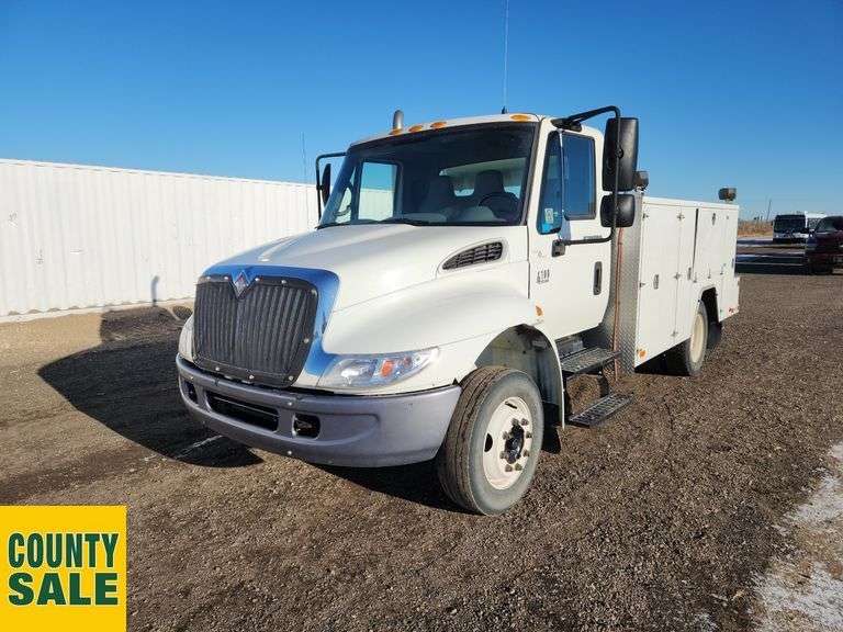 2007 International DuraStar 4100 S/A Service Truck