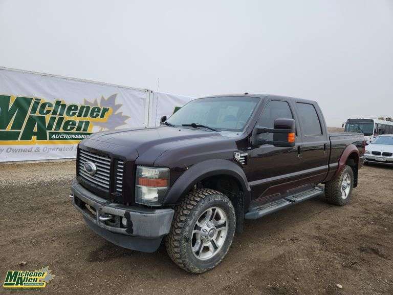 2008  Ford  F-350   4dr Crew Cab 4WD SB