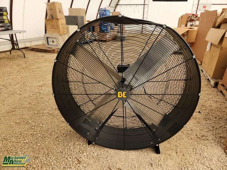 Workshop Series 42" Drum Fan With Dented Frame