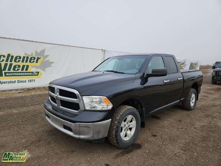 2016  Ram  1500  4x4 Quad Cab 6.3 ft. V6 SB