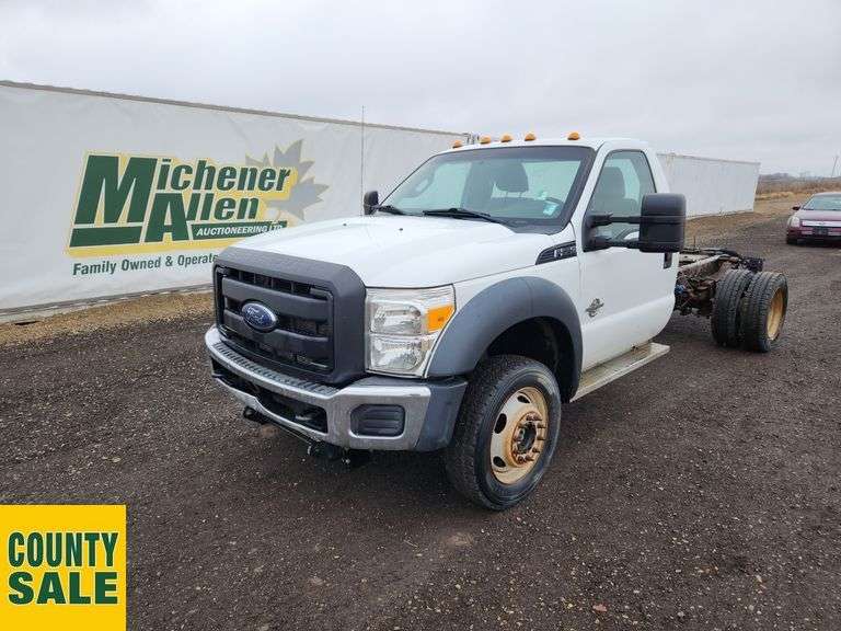 2013  Ford  F-550 Super Duty  Dual Rear Wheel  Cab & Chassis