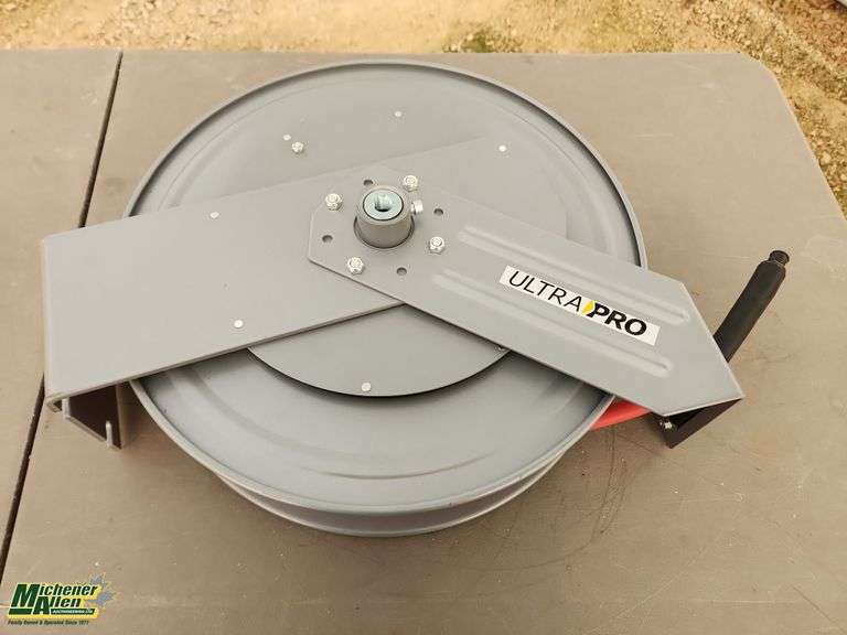 Ultra Pro Air Hose On Steel Reel
