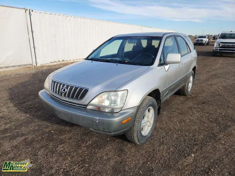 2002 Lexus RX 300 Luxury Edition - Michener Allen Auctioneering Ltd