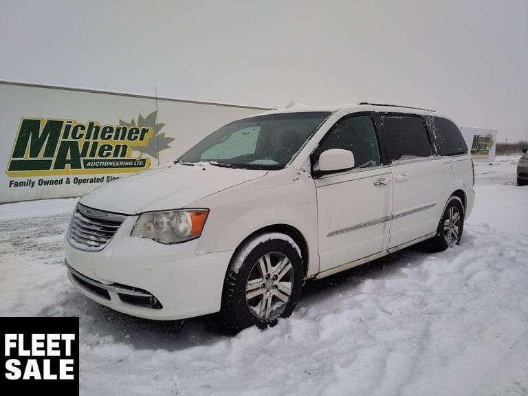 2015  Chrysler  Town and Country