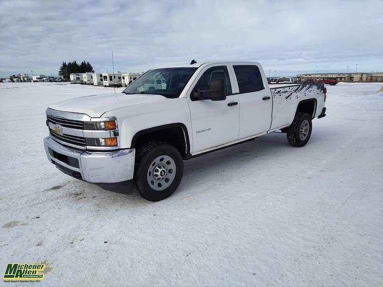 2015 Chevrolet Silverado 3500HD 4x4 LT Crew Cab LB