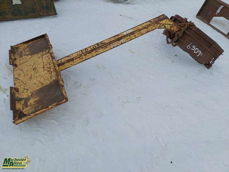 Skidsteer Lifting Boom With Cradle and Tie Down Chains
