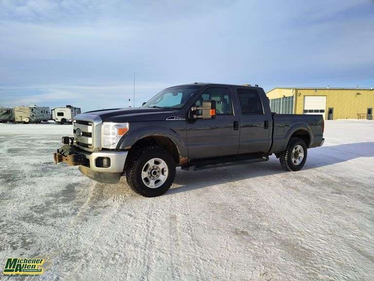 2016 Ford F-250 Super Duty 4x4 XLT 4dr Crew Cab 6.8 ft. SB