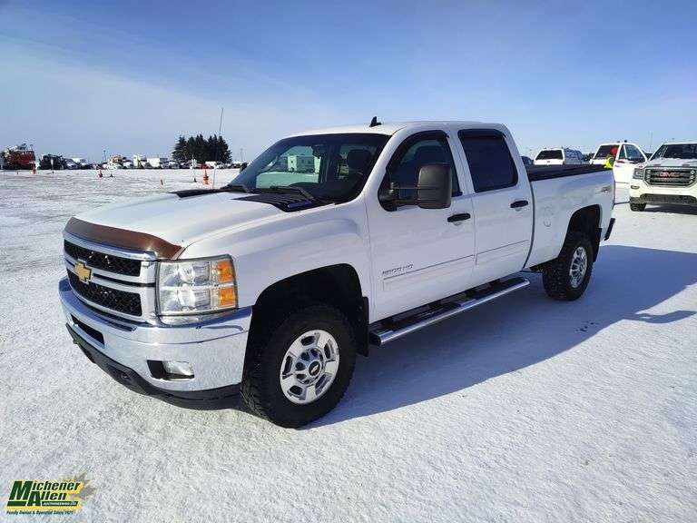 2012 Chevrolet Silverado 2500HD 4x4 LT 4dr Crew Cab SB