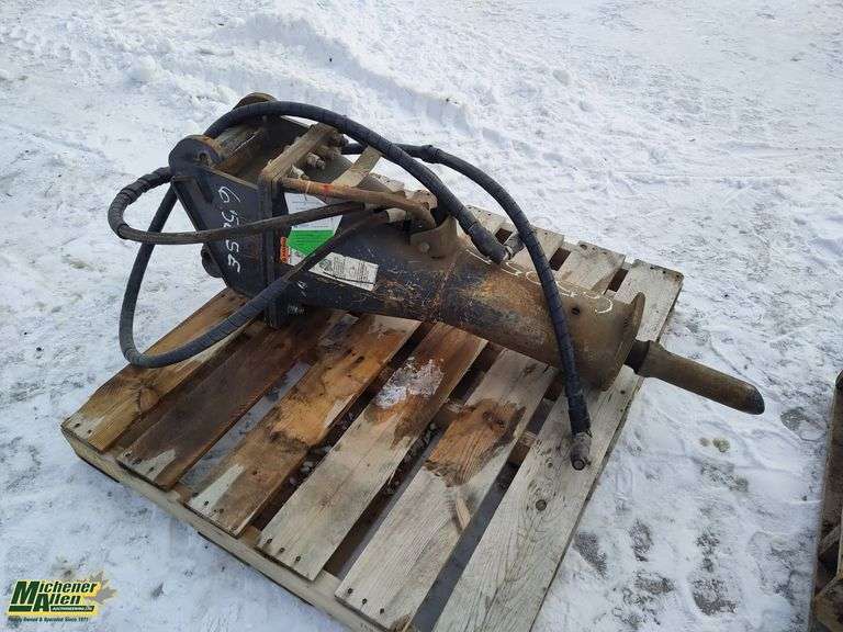 Bobcat HB880  Hydraulic Breaking Hammer Attachment