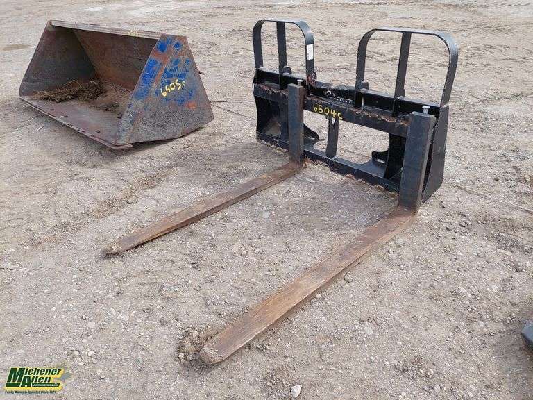 Skidsteer Forks HLA  HD42NFB0500