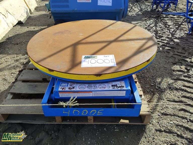 Bishamon EZ_Loader 4000lb Capacity Skid Mounted Pallet Positioner